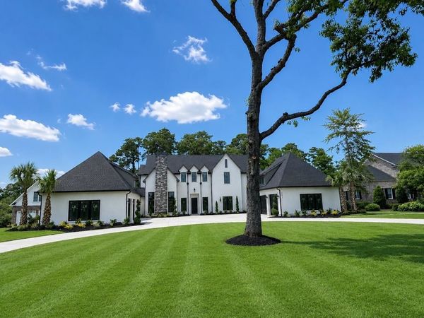 9413 Park St., Myrtle Beach, SC 29572