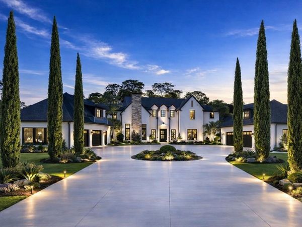 9413 Park St., Myrtle Beach, SC 29572