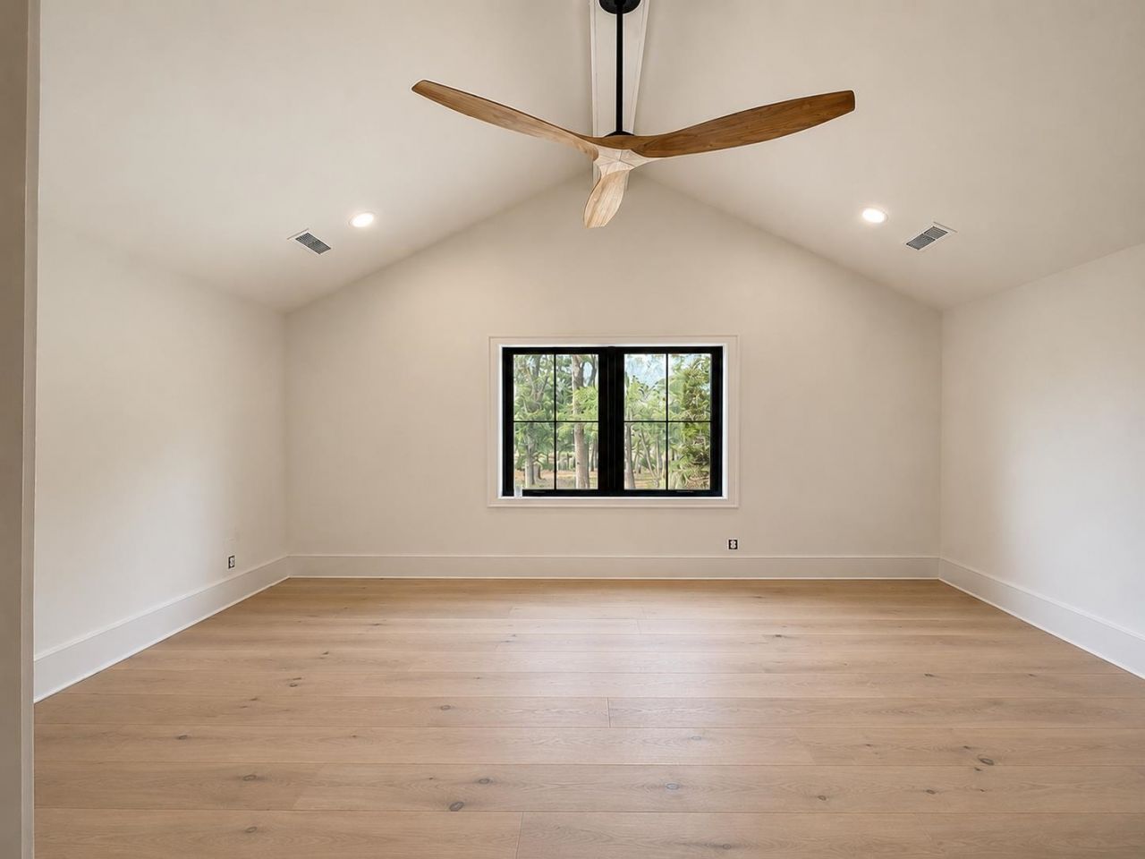 9413 Park St. Photo 16