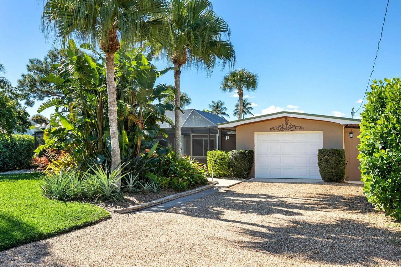 1282 SW Pelican Crescent, Palm City, FL 34990 Photo