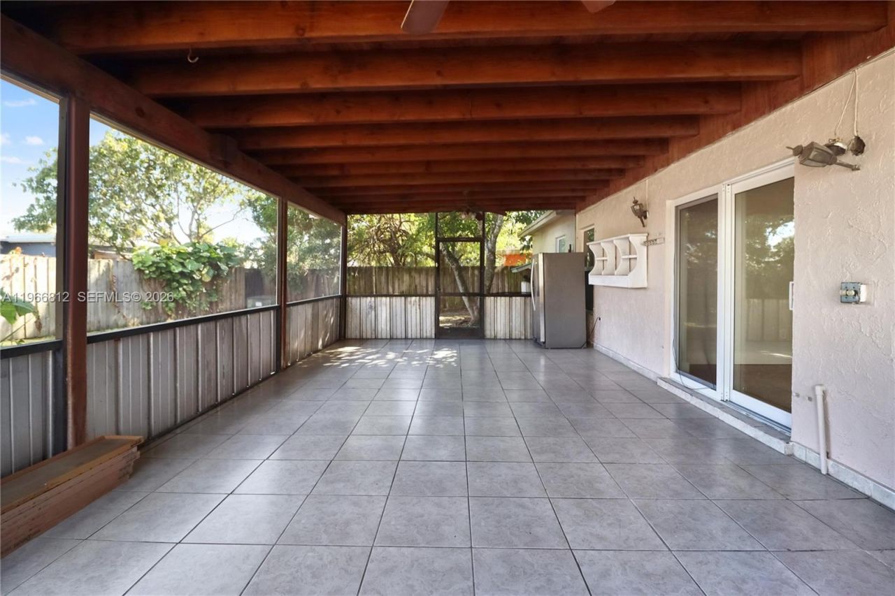 15264 SW 102nd Ct, Miami, FL 33157 Photo