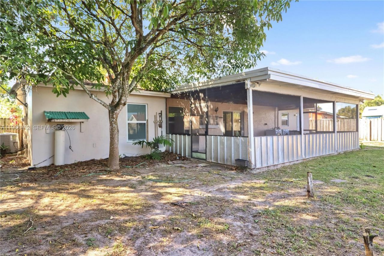 15264 SW 102nd Ct, Miami, FL 33157 Photo