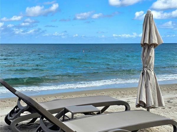 10175 Collins Ave, Unit 208, Bal Harbour, FL 33154