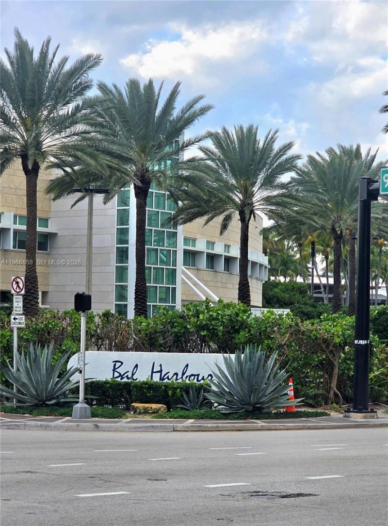 10175 Collins Ave, Unit 208, Bal Harbour, FL 33154 Photo