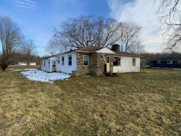 10405 Chillicothe Road, Kirtland, OH 44094