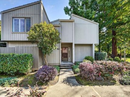 1055 Commons Dr, Sacramento, CA 95825 Photo