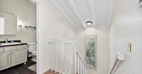 1055 Commons Dr, Sacramento, CA 95825 Photo