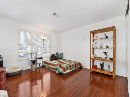 1055 Commons Dr, Sacramento, CA 95825 Photo