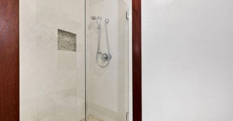 1055 Commons Dr, Sacramento, CA 95825 Photo