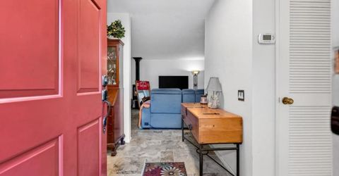 1055 Commons Dr, Sacramento, CA 95825 Photo