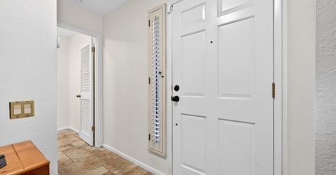 1055 Commons Dr, Sacramento, CA 95825 Photo