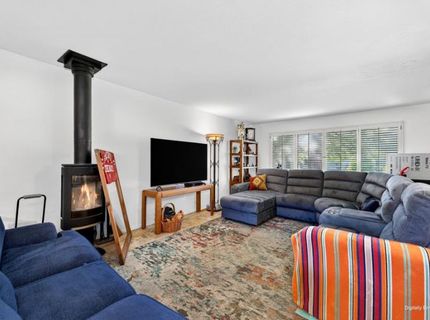 1055 Commons Dr, Sacramento, CA 95825 Photo