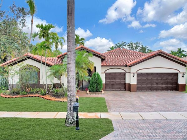 14520 SW 37th St, Miramar, FL 33027