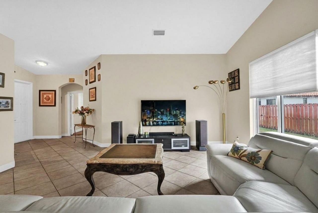 14520 SW 37th Street, Miramar, FL 33027 Photo