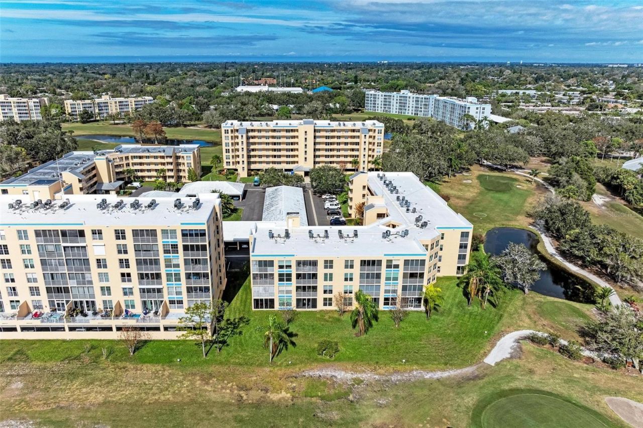 4480 Fairways Boulevard, Unit 109, Bradenton, FL 34209 Photo