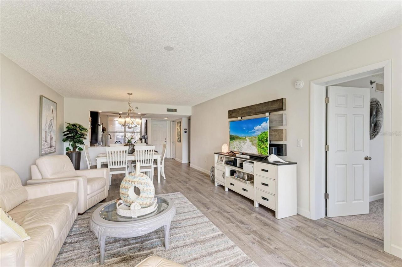 4480 Fairways Boulevard, Unit 109, Bradenton, FL 34209 Photo