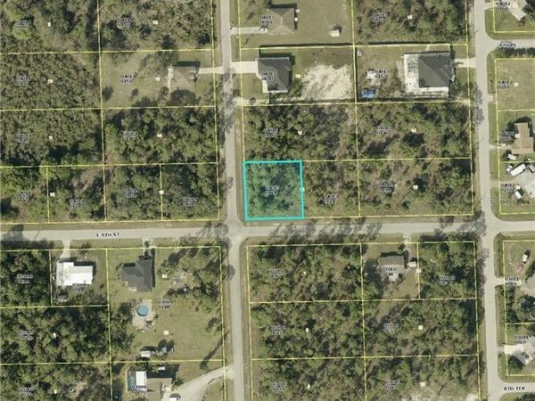 2101 E 9TH STREET, LEHIGH ACRES, FL 33936