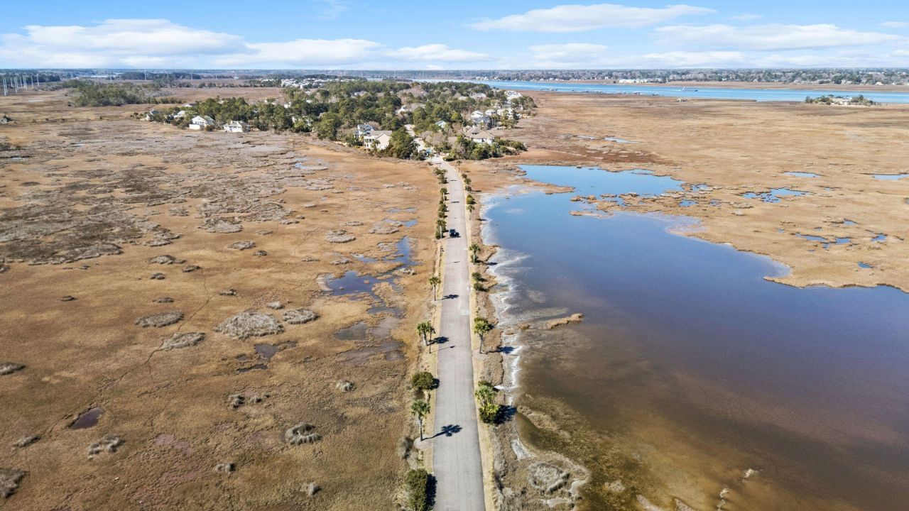 1440 Headquarters Plantation Drive Photo 21