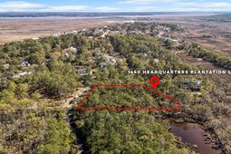 1440 Headquarters Plantation Drive photo 4