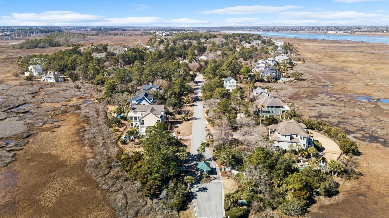 1440 Headquarters Plantation Drive Photo 6