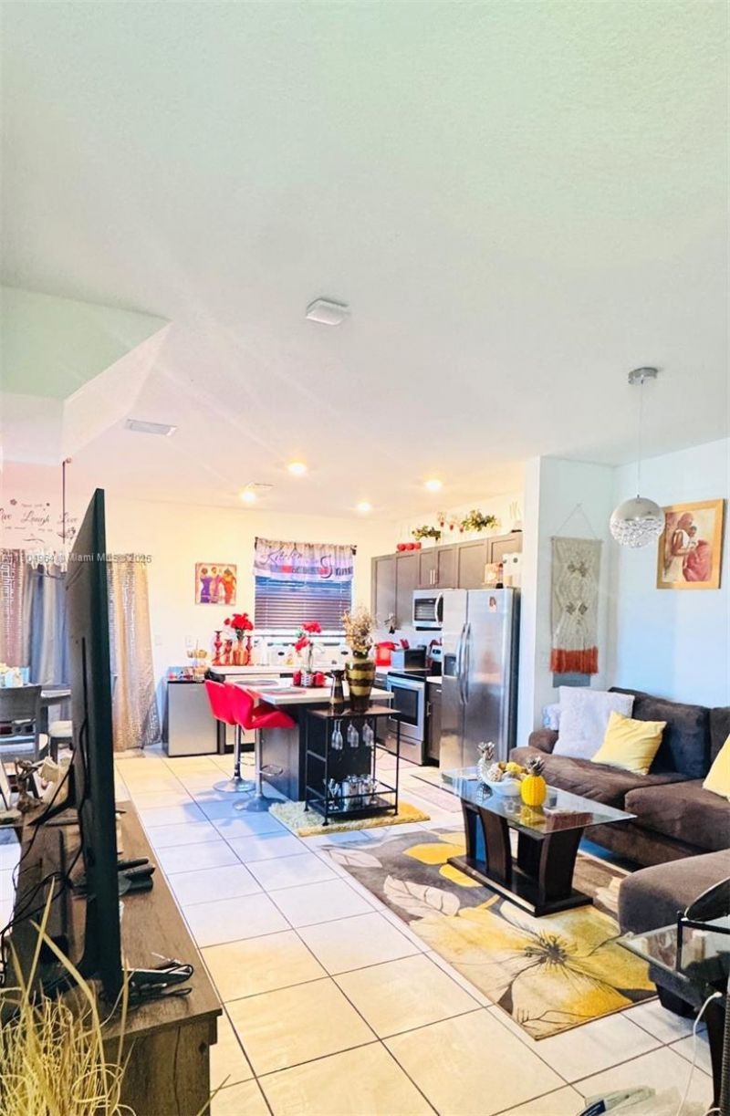 21463 NE 3rd Path , Miami, FL 33179 Photo