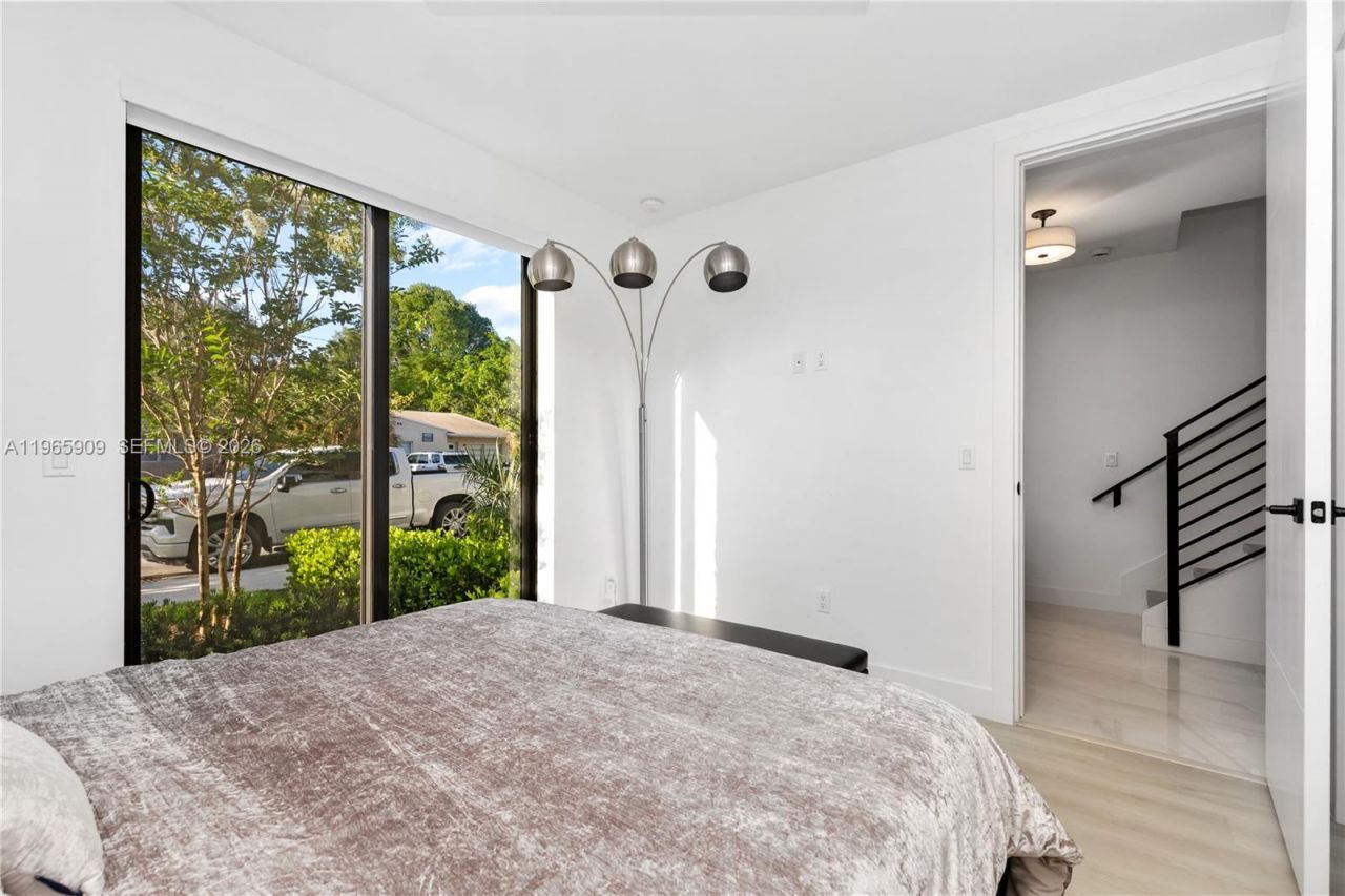 436 SE 12th Ct, Fort Lauderdale, FL 33316 Photo