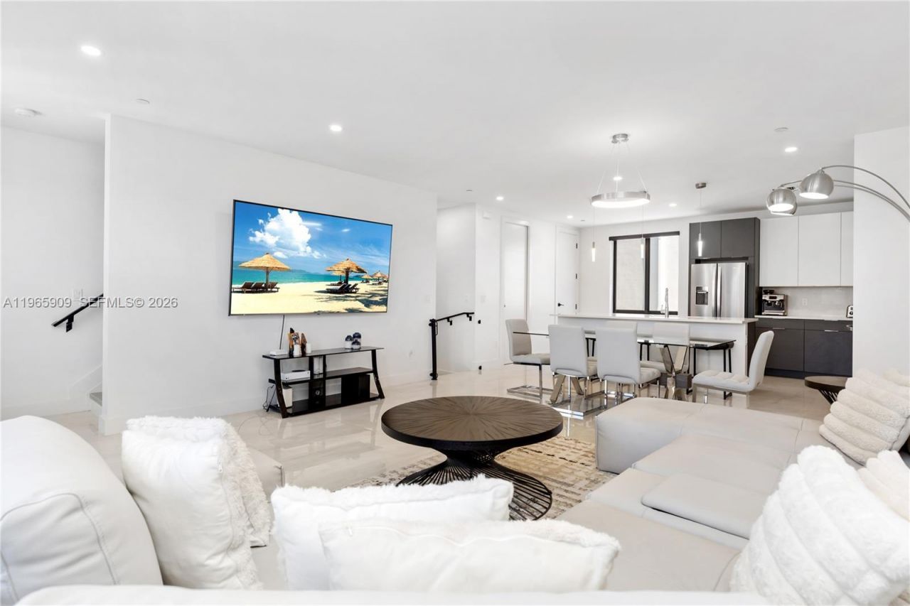 436 SE 12th Ct, Fort Lauderdale, FL 33316 Photo