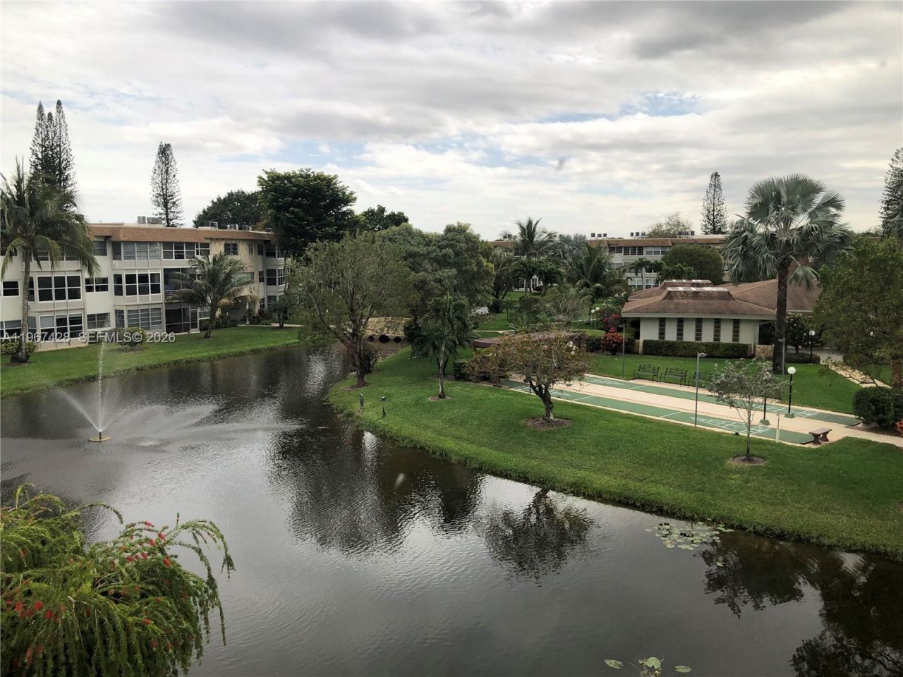 4806 NW 36th St , Unit 607, Lauderdale Lakes, FL 33319 Photo