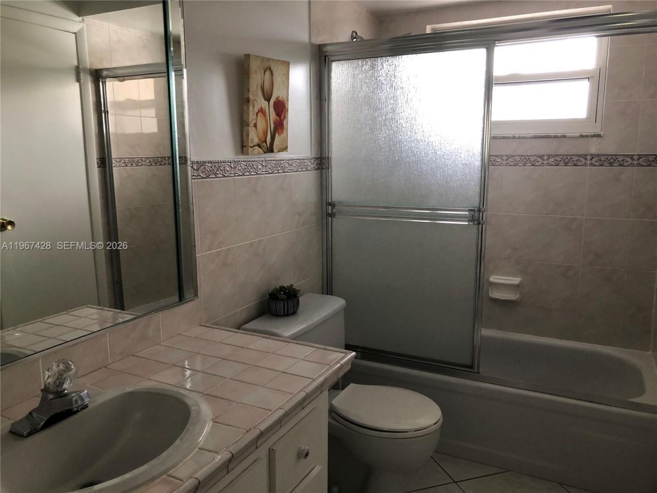 4806 NW 36th St , Unit 607, Lauderdale Lakes, FL 33319 Photo