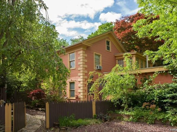 215-217 Old Route 22, Pawling, NY 12564