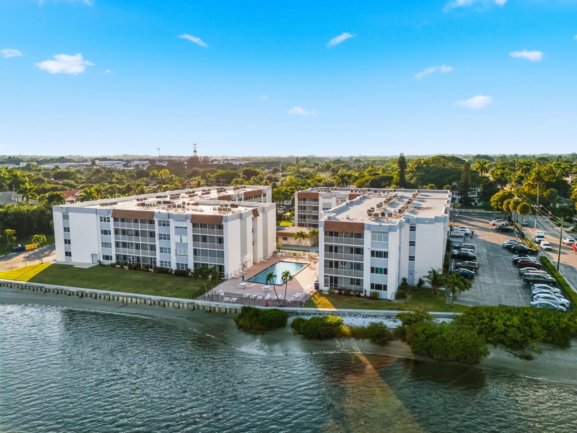 1502 S Lakeside Drive, Unit 116, Lake Worth Beach, FL 33460 Photo