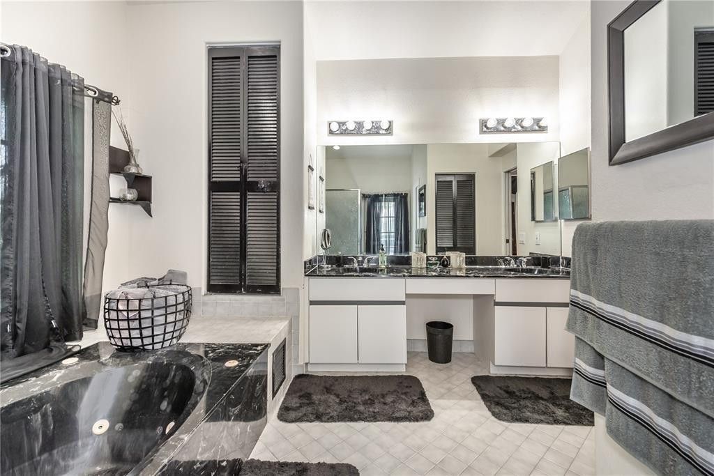 1170 Laguna Springs Drive, Weston, FL 33326 Photo