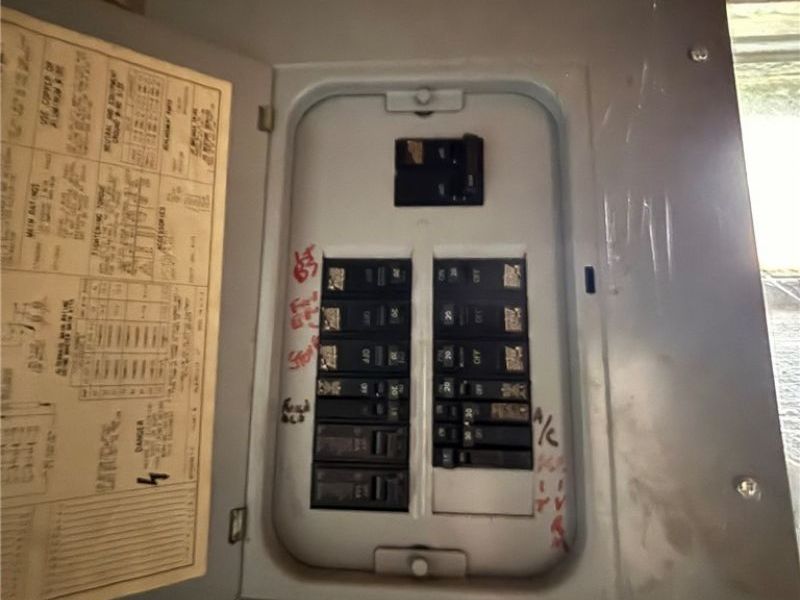 4065 E 153rd Street, Cleveland, OH 44128 Photo 12