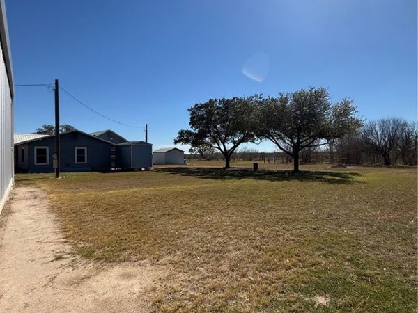 226 County Road 300, Karnes City, TX 78118