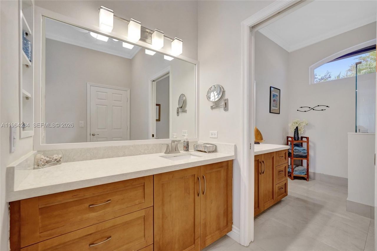 6686 SW 166th Dr, Pembroke Pines, FL 33331 Photo