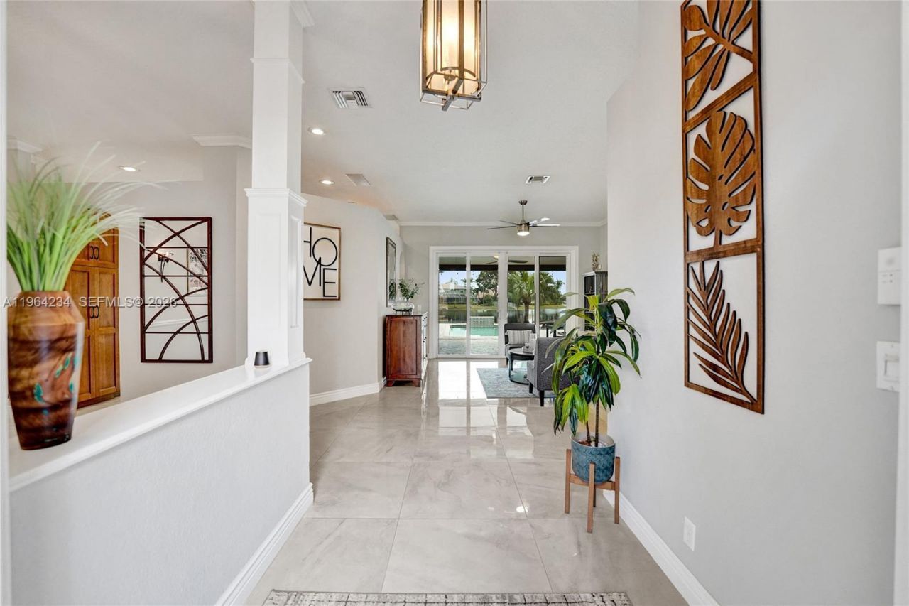 6686 SW 166th Dr, Pembroke Pines, FL 33331 Photo