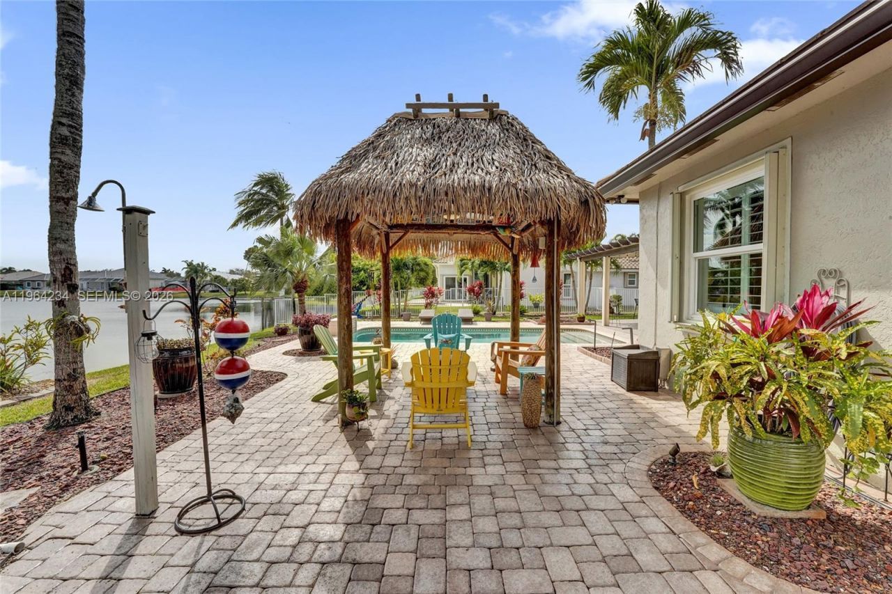 6686 SW 166th Dr, Pembroke Pines, FL 33331 Photo