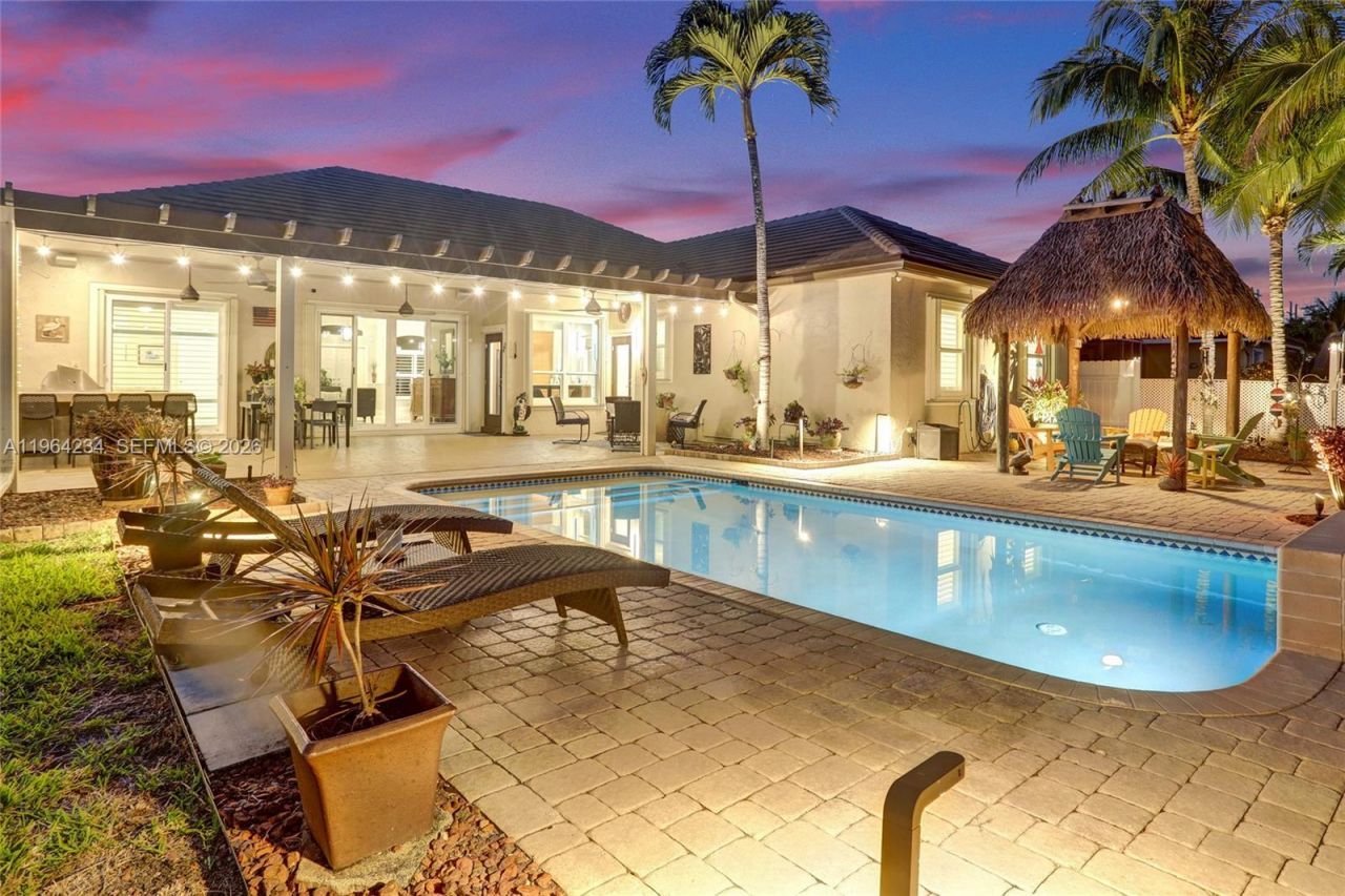 6686 SW 166th Dr, Pembroke Pines, FL 33331 Photo