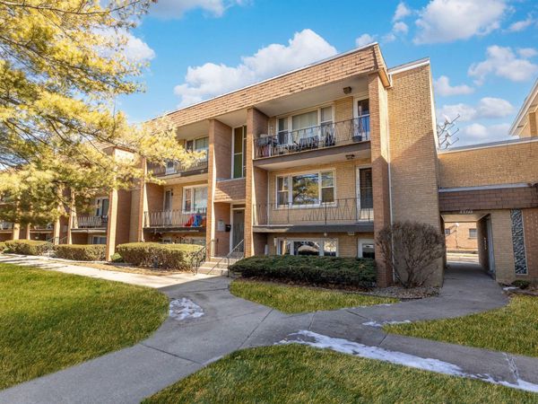 6419 S Oak Park Avenue , Unit E-16, Chicago, IL 60638