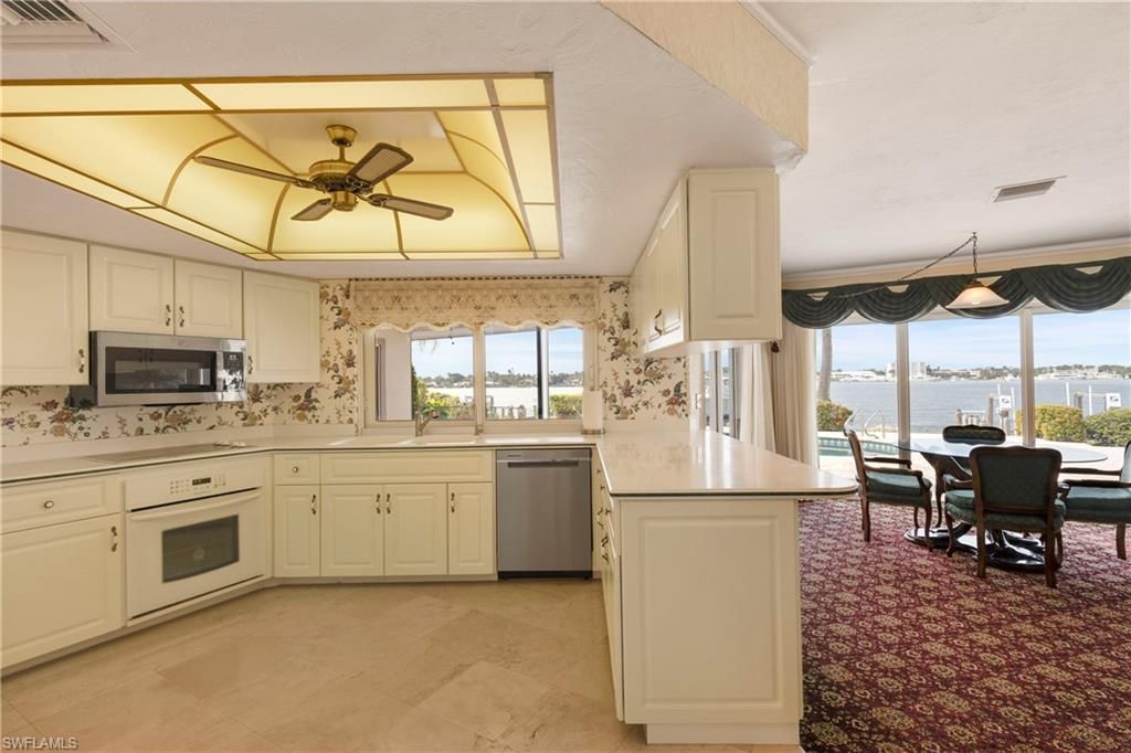 1535 Dolphin Ln , Naples, FL 34102 Photo