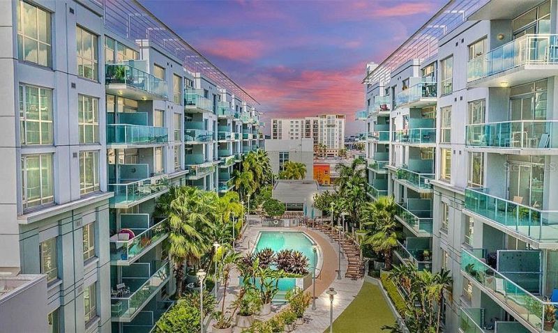 111 N 12th Street, Unit 1717, Tampa, FL 33602 Main Photo