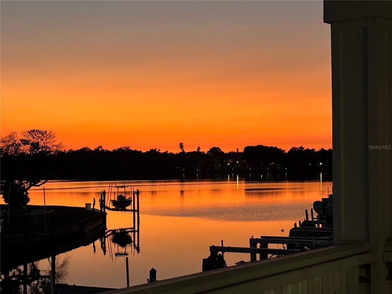 5037 Starfish Drive Se, Unit D, Saint Petersburg, FL 33705 Photo