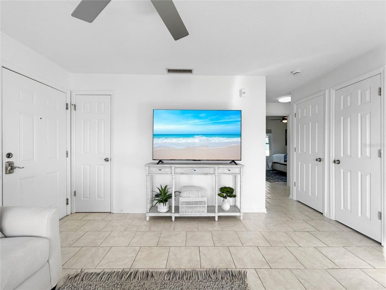 5037 Starfish Drive Se, Unit D, Saint Petersburg, FL 33705 Photo