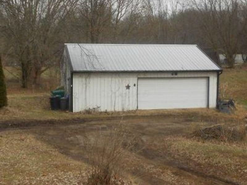3510 Kauffman Road NW, Carroll, OH 43112 Photo 2