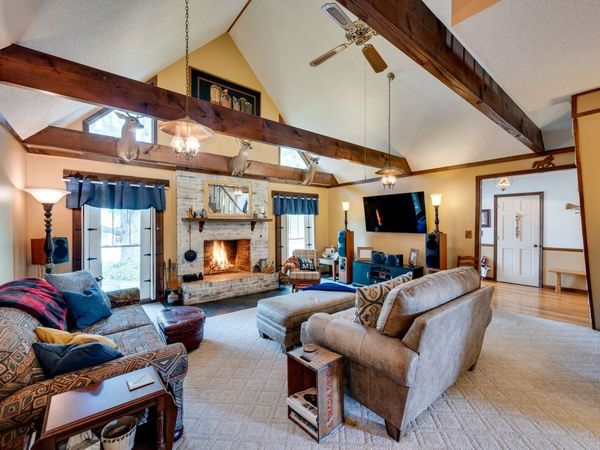 131 Stoneybrook Rd, Columbia, TN 38401