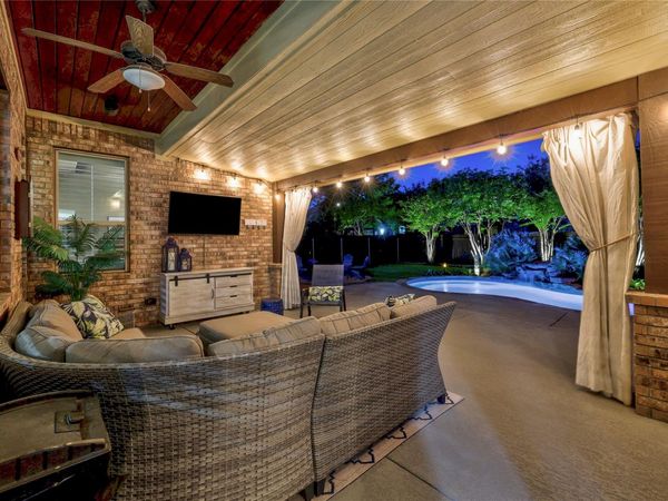 2210 Manada TRL, Cedar Park, TX 78641