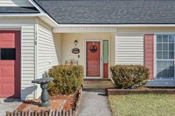 118 Single Tree Court photo 4