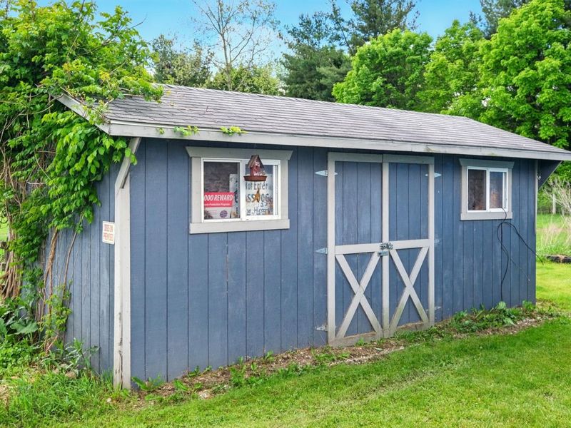 7595 Co Rd 19, Fredericktown, OH 43019 Photo 17