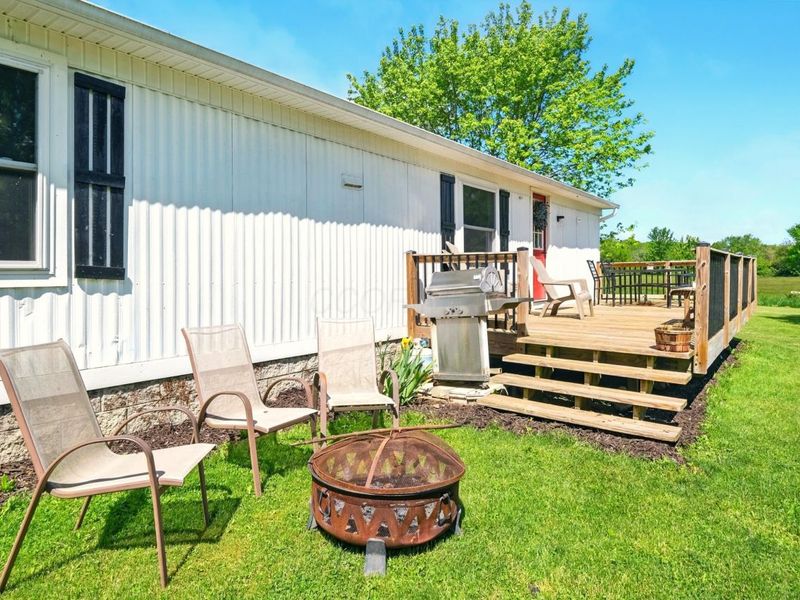 7595 Co Rd 19, Fredericktown, OH 43019 Photo 29