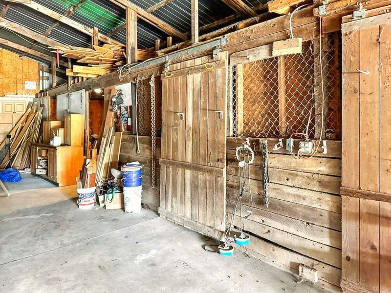 7595 Co Rd 19, Fredericktown, OH 43019 Photo 31